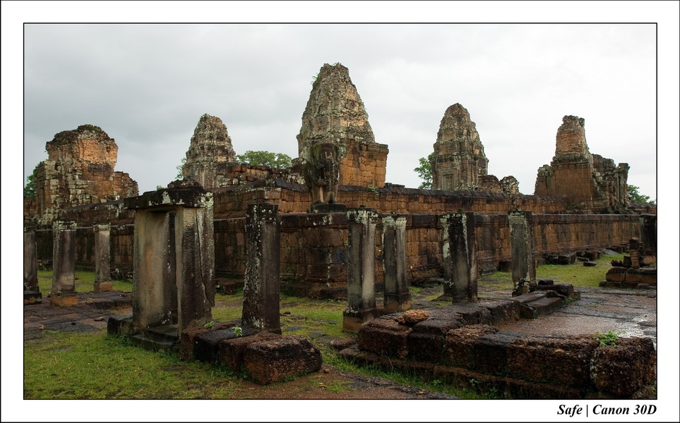 2006 - 07 - Temple angkor - Mebon oriental 10